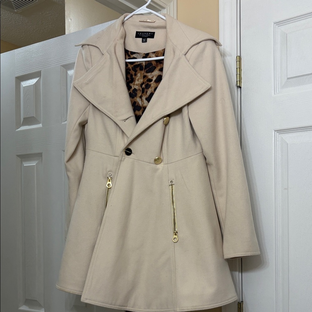 Light Beige peacoat